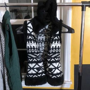 Sweater vest Jessica Simpson size XS extra small Vest hooded vest